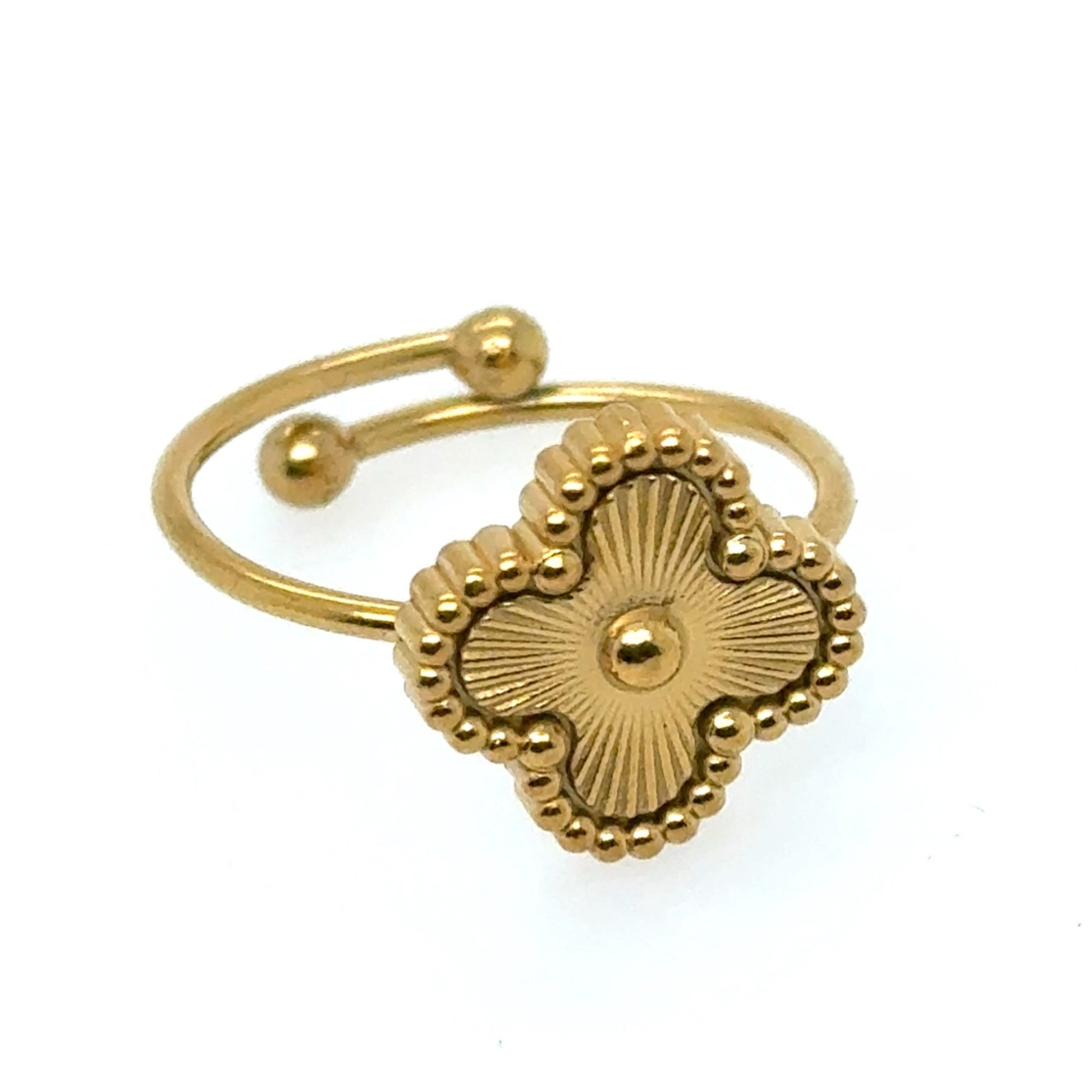 Adjustable gold ring with gold clover design
