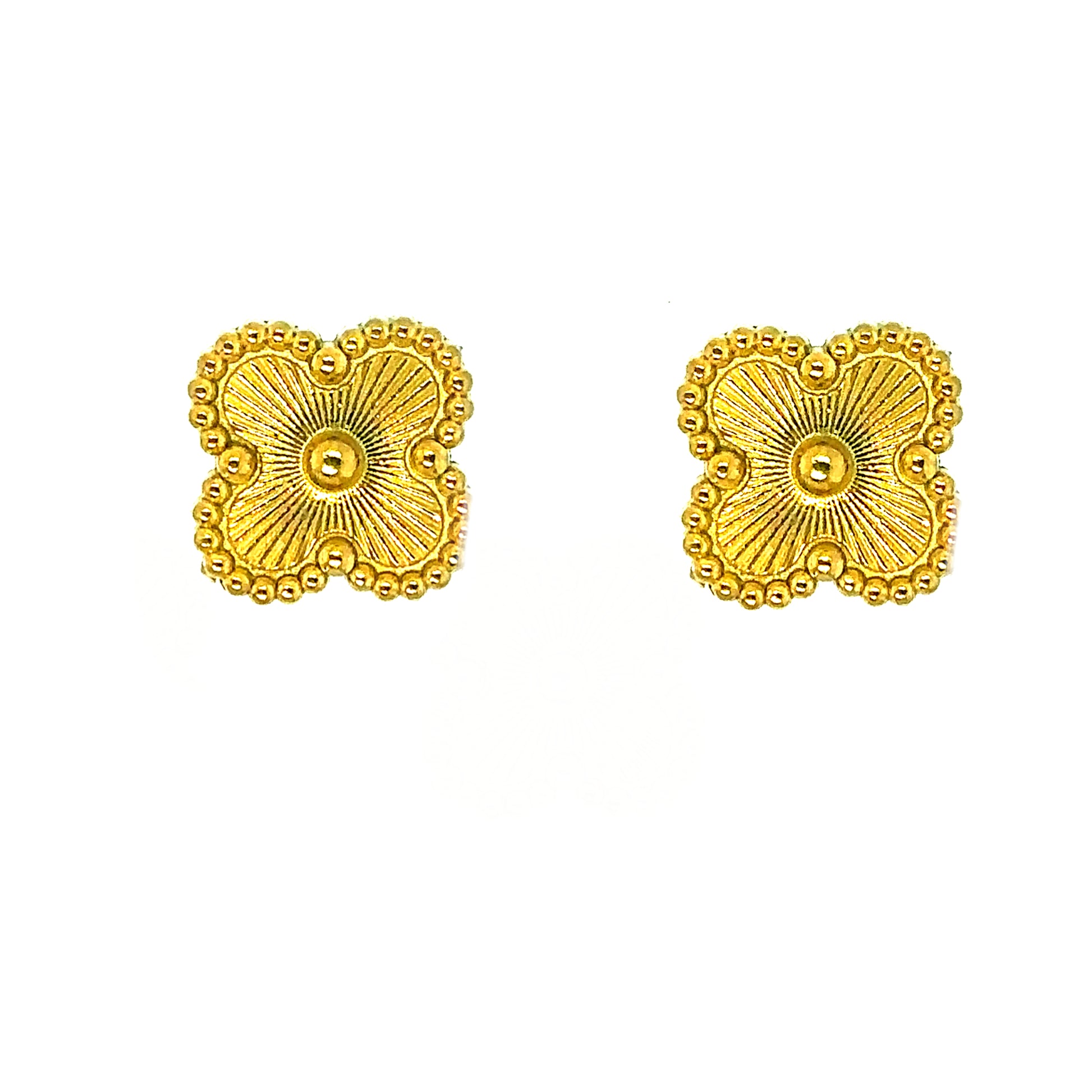 Stud earrings are made of 18K gold plated stainless steel in a clover shape