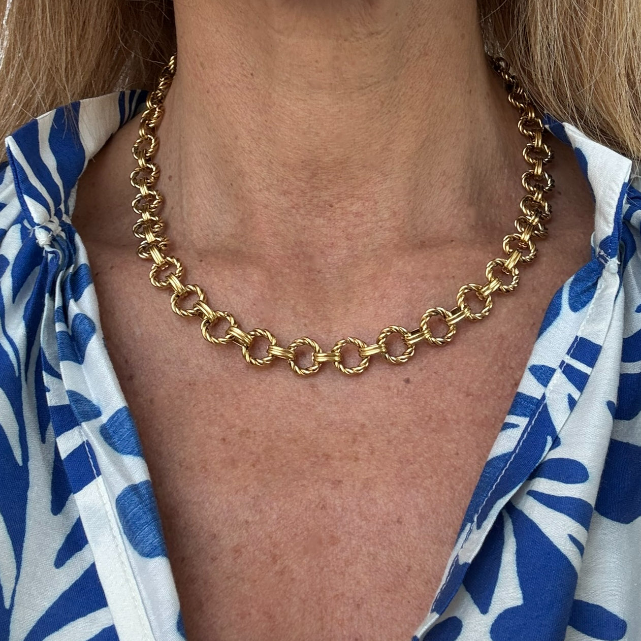 Gorgeous gold thick twisted round chain necklace worn on model