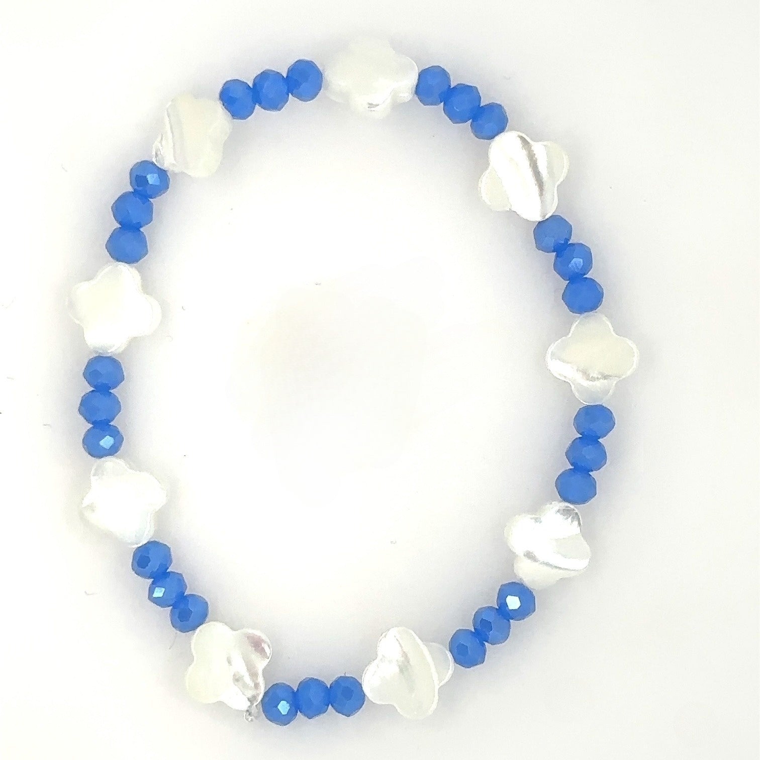 mother of pearl clover and blue beaded bracelet