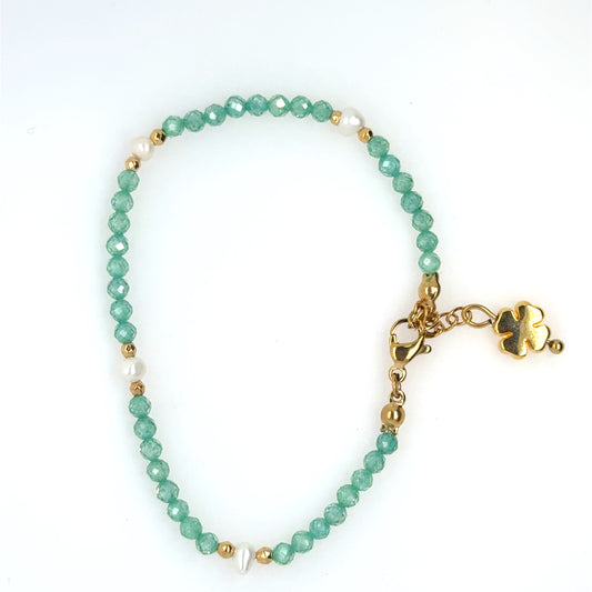 bracelet with tiny green beads and freshwater pearls