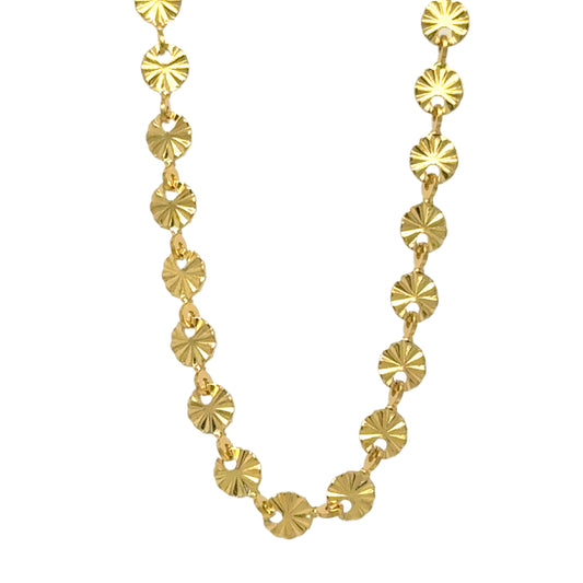 Lovely patterned small disc chain necklace
