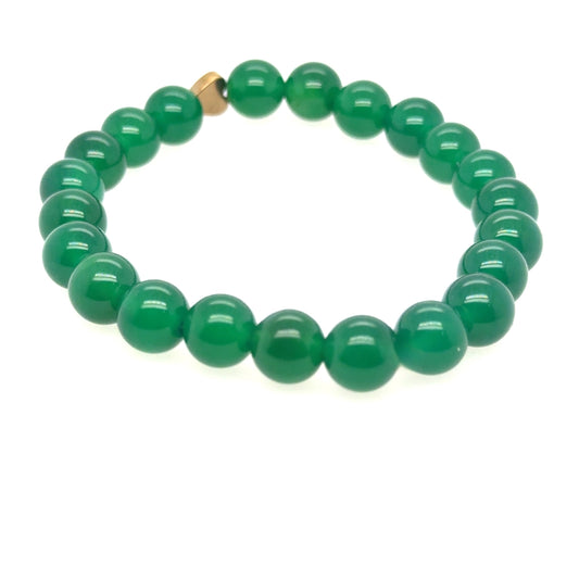 This bracelet is made with 8mm Green Agate gemstones and a small Hematite heart bead on a strong stretchy elastic