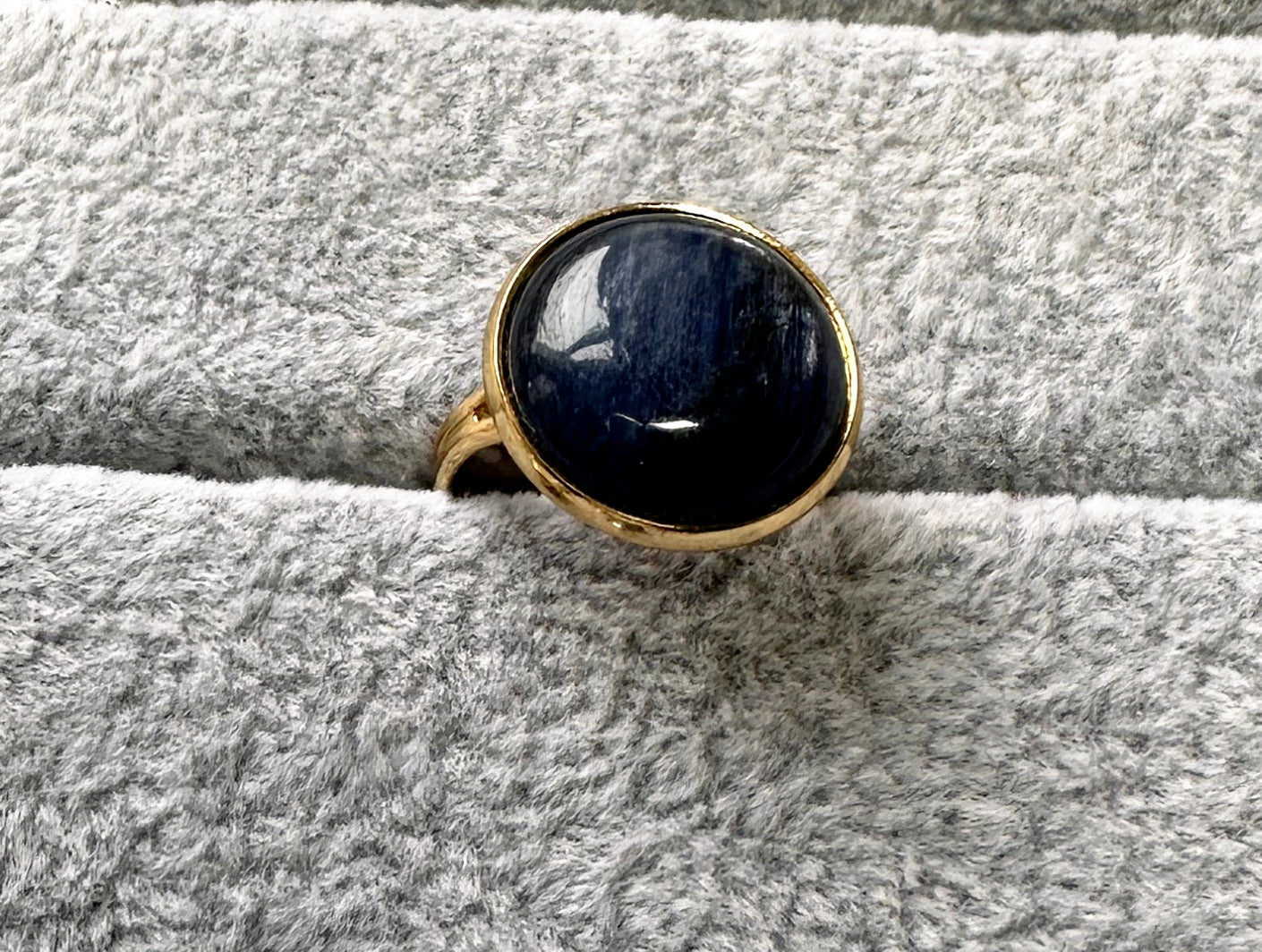 gold plated ring with Kyanite round gemstone