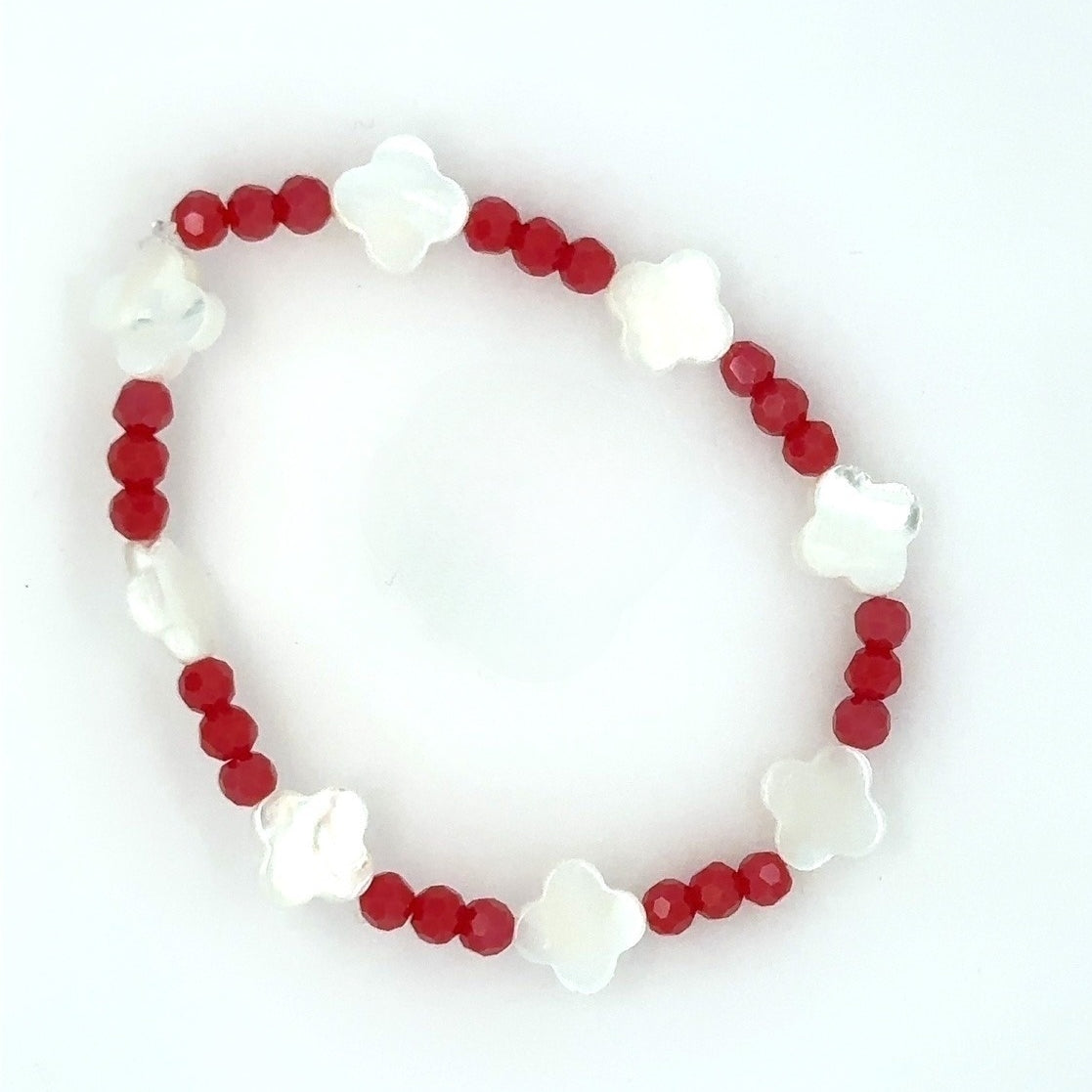 mother of pearl clover and red beaded bracelet