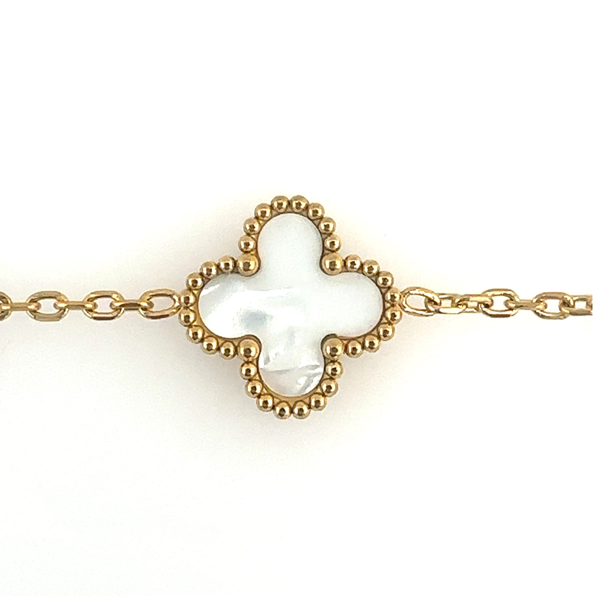 small clover charm in white mother of pearl style for bracelet