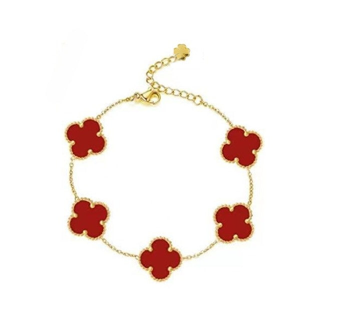 bracelet with five clover charms in red colour